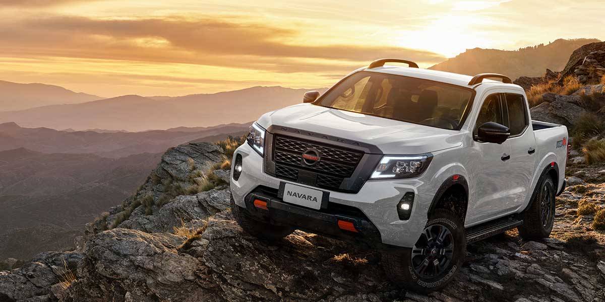 Nissan Navara-nyala motors Nissan Navara-nyala motors